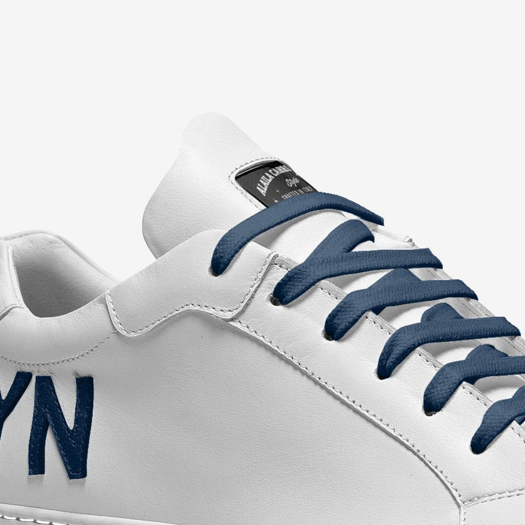 Contemporary Low Top White & Navy