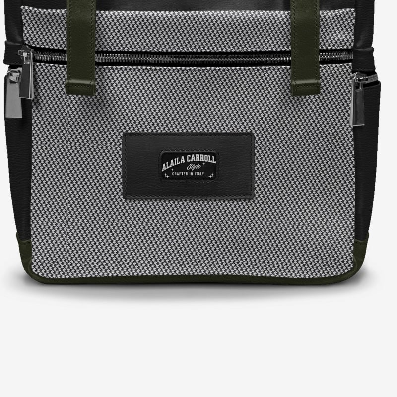 CONTEMPORARY TRAVEL LUXE BACKPACK Black & Silver