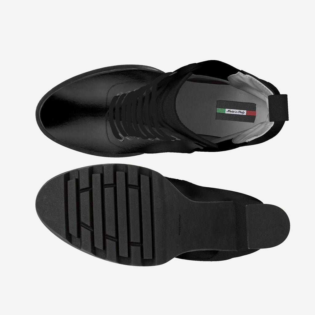 Laced Designer Boot Black