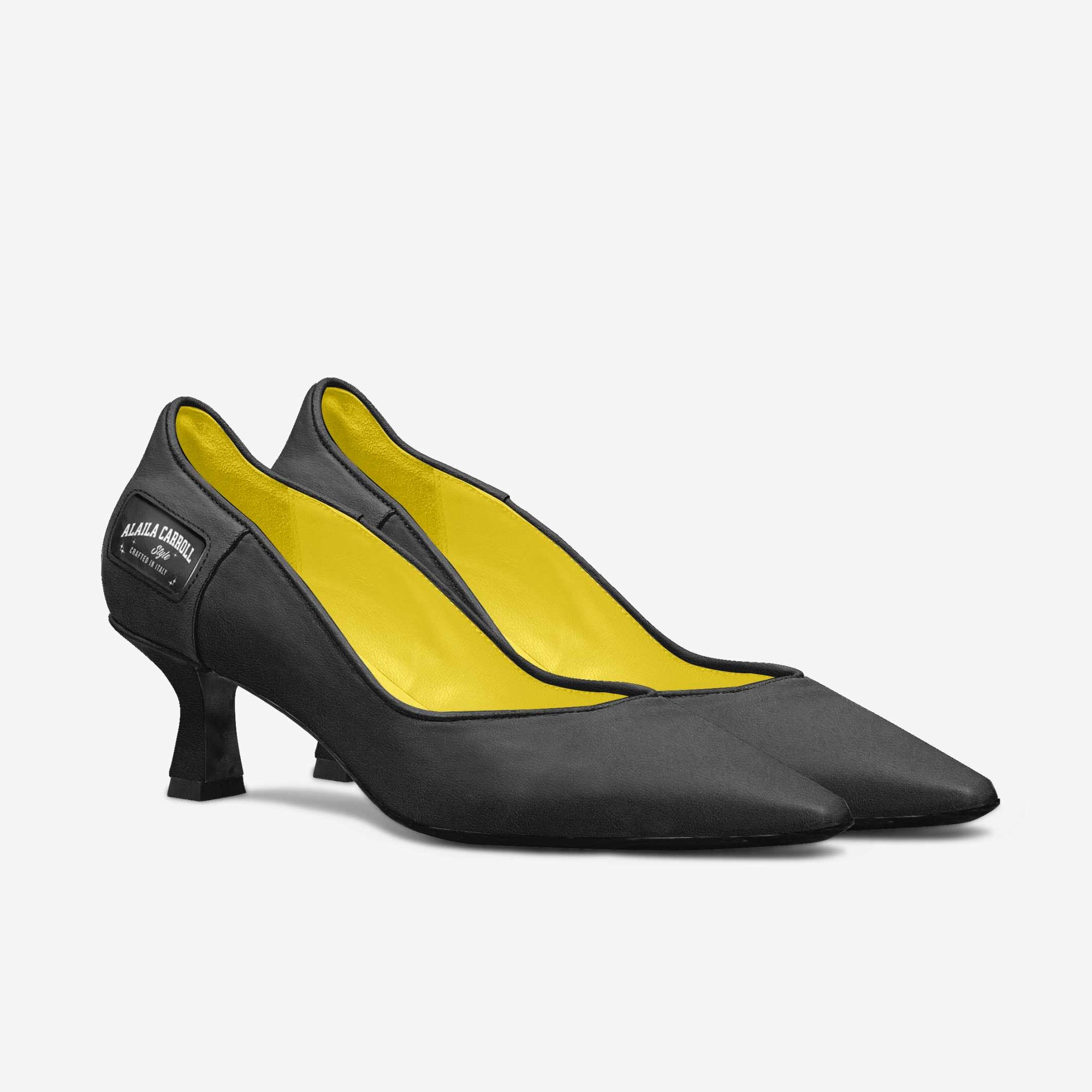 MINIMAL BLACK LOW HEEL