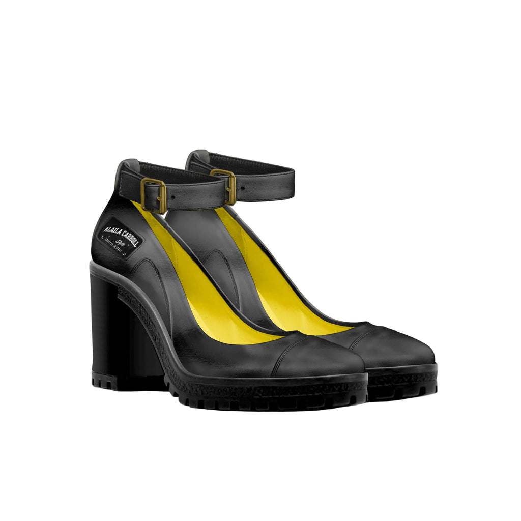 Ankle strap heel varnish black

Luxury ankle strap heels by Alaila Carroll Style

Classic open-toe heels with buckle