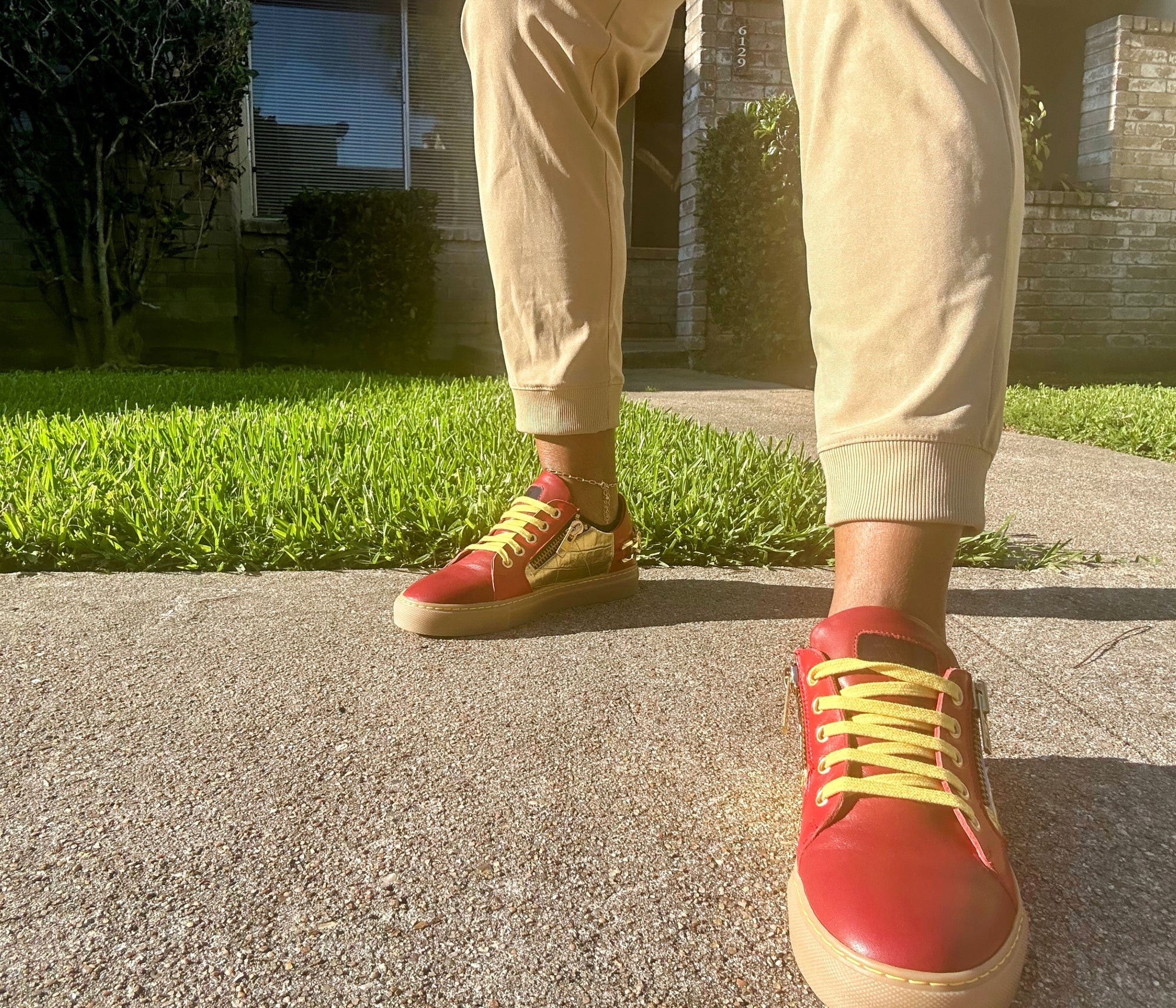 Alaila Carroll METAL URBAN LOW TOP RED & GOLD