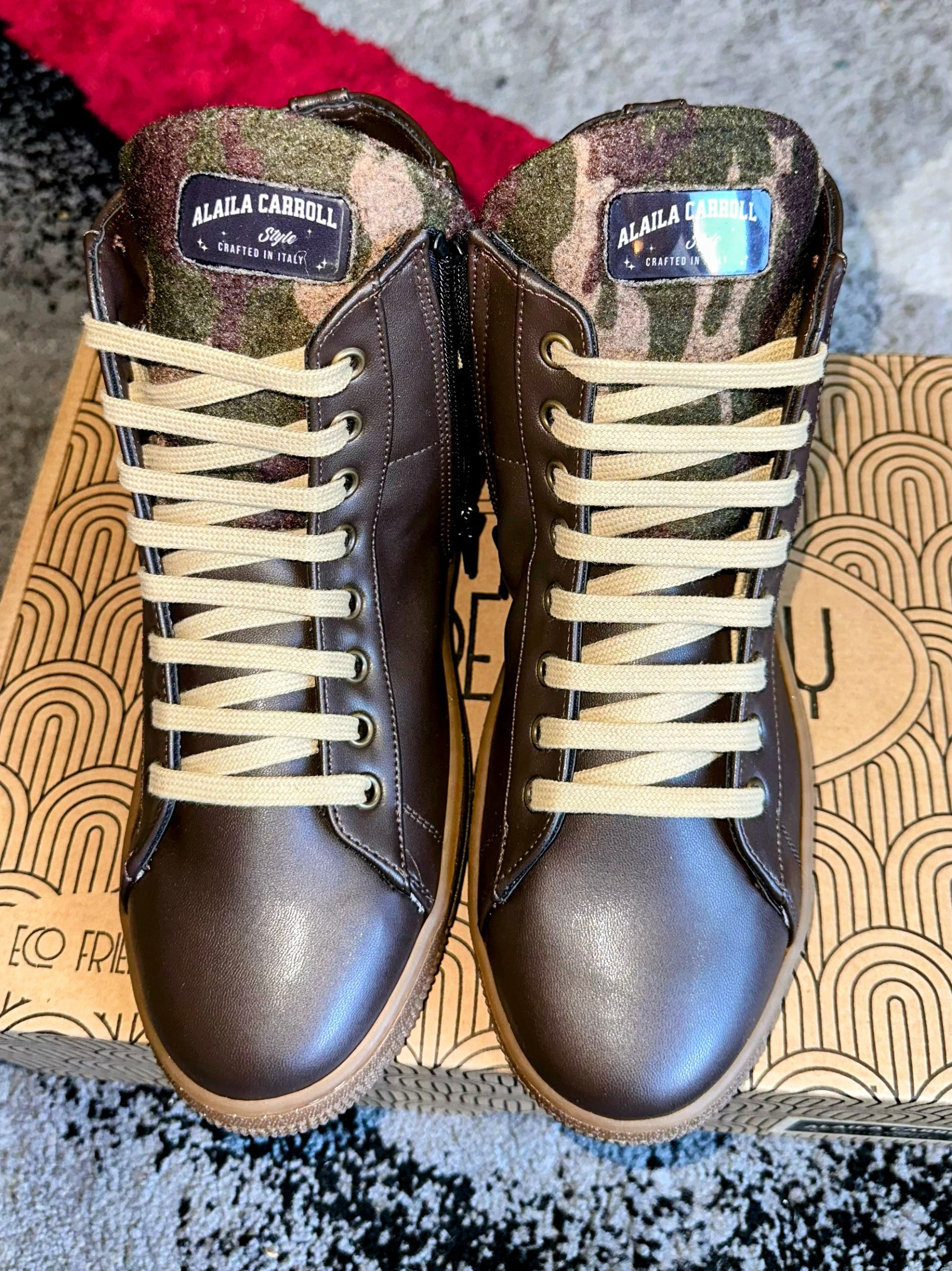 Alaila Carroll ECO VINTAGE HIGH TOP – Brown (Limited Edition)