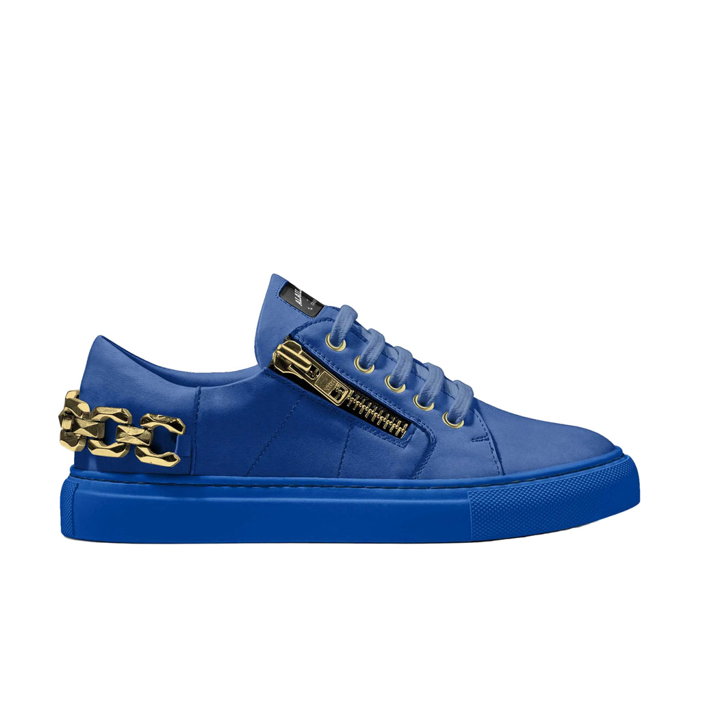 blue and gold urban low top sneakers for men and women
luxury Italian sneakers with metallic details and side zipper
stylish low top streetwear sneakers with chain accent
lightweight ergonomic sneakers for everyday comfort
designer urban shoes in extended big sizes
fashionable metallic sneakers for casual and nightlife outfits
