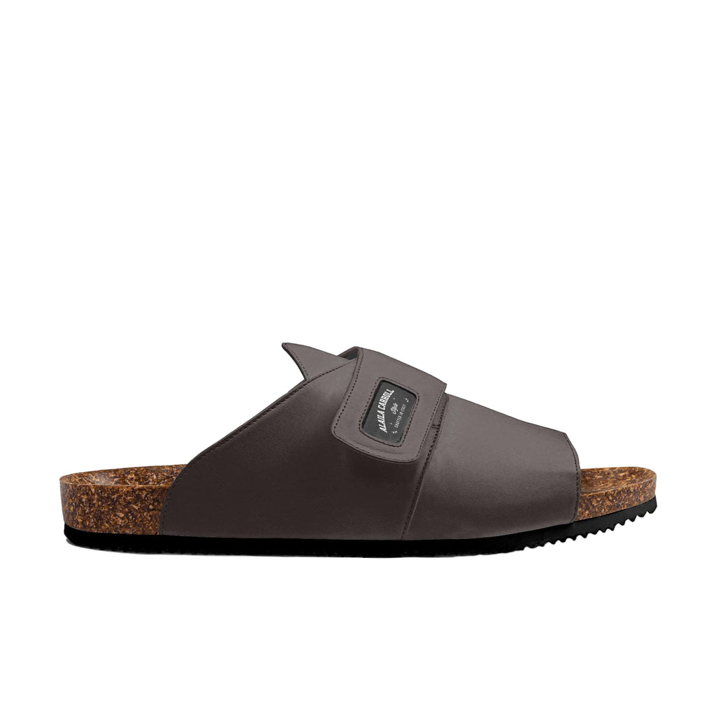 Shop the Minimal Design Sandal in Tobacco Leather. Premium Italian materials, cork-rubber comfort insole, and timeless luxury craftsmanship.
tobacco leather sandals
minimalist leather sandals
luxury leather sandals
Italian leather sandals
premium comfort sandals
cork footbed sandals
men's designer sandals
women's designer sandals
handcrafted leather sandals
luxury summer sandals
tobacco brown sandals
comfortable leather sandals
premium footwear
Italian-inspired sandals
Alaila Carroll Style sandals
luxury sa