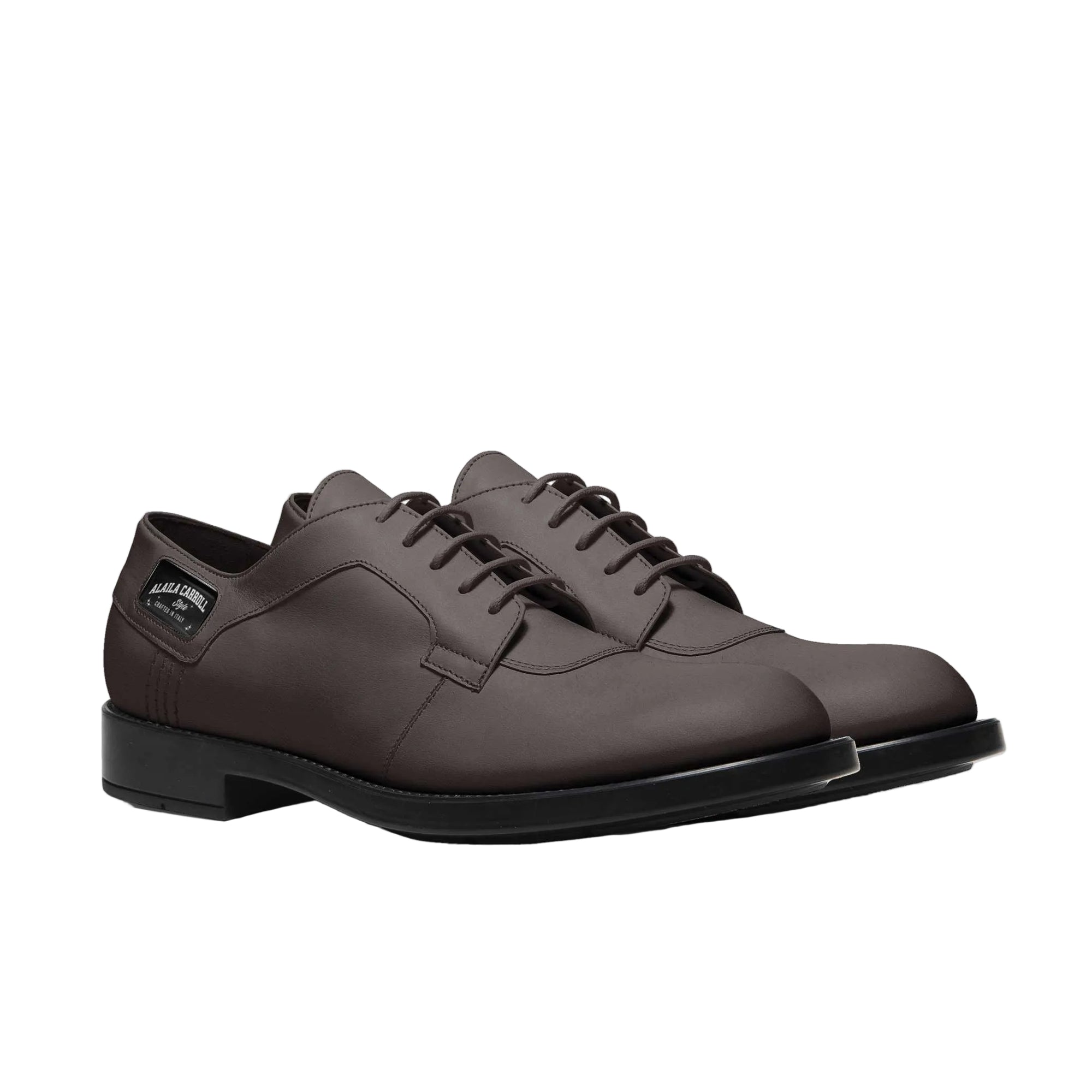 Classic blown oxford shoe crafted from premium materials with a timeless silhouette for business, formal, and upscale casual wear.

oxford shoes, men’s dress shoes, classic oxford, formal footwear, business shoes, premium men’s shoes, timeless style shoes, elegant oxford shoe